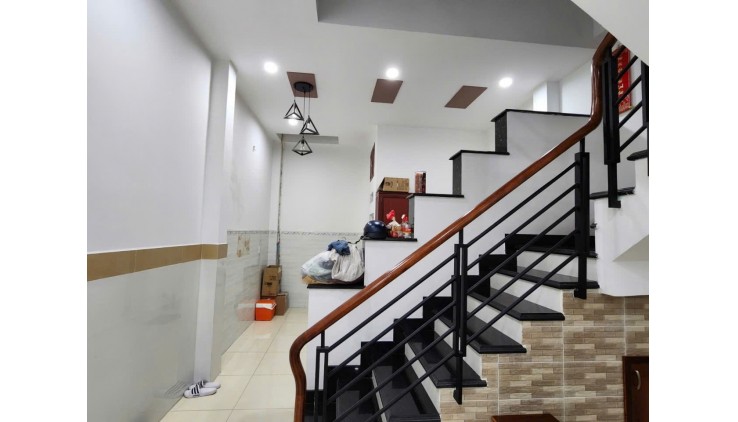 Nhà mới đón tết Lê Đình Thám Tân Phú sát Gò Dầu hẻm 1 sẹc 44m2 ,2 Tầng Nhỉnh 4 tỷ