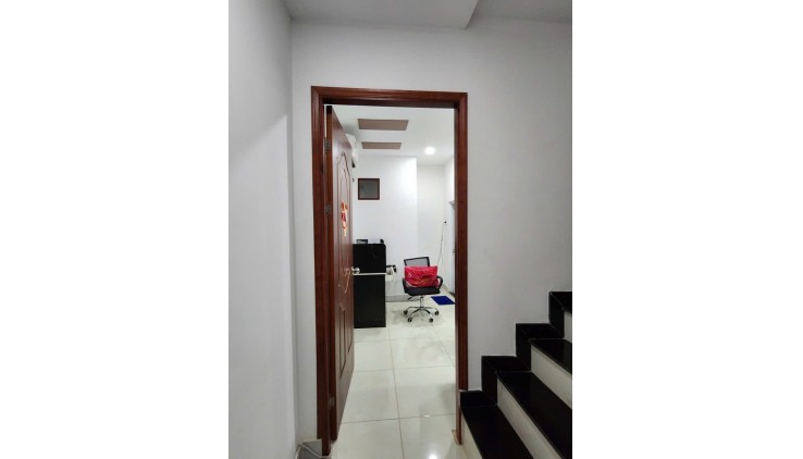 Nhà mới đón tết Lê Đình Thám Tân Phú sát Gò Dầu hẻm 1 sẹc 44m2 ,2 Tầng Nhỉnh 4 tỷ