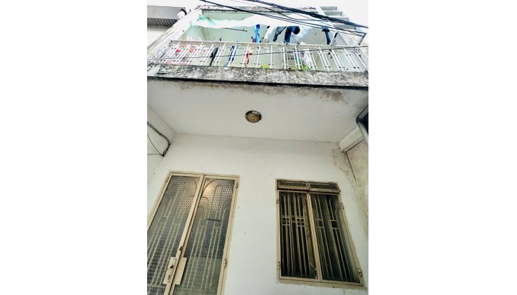 Bán nhà Gò Vấp- Thống Nhất( 3.55*11m), 2 lầu, pháp lý chuẩn , chủ thiện chí bán 
giá 3.39Tỷ