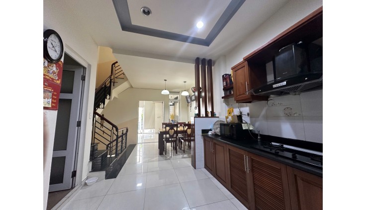 Bán nhà 5 tầng, 55m², 5PN, 5WC, Hoàng Văn Thụ, P.8, Phú Nhuận - 13.19 tỷ