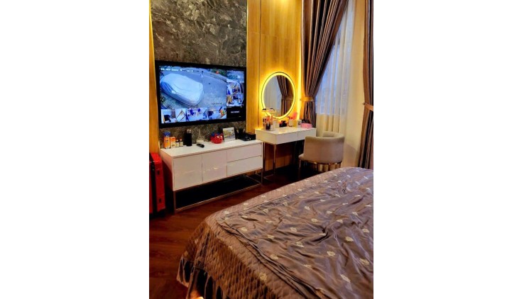 Siêu Phẩm, khu Phân lô, Tam Bình Thủ Đức, DtS 156m2, 3 tầng kiêng cố, giá chỉ 5.99Ty