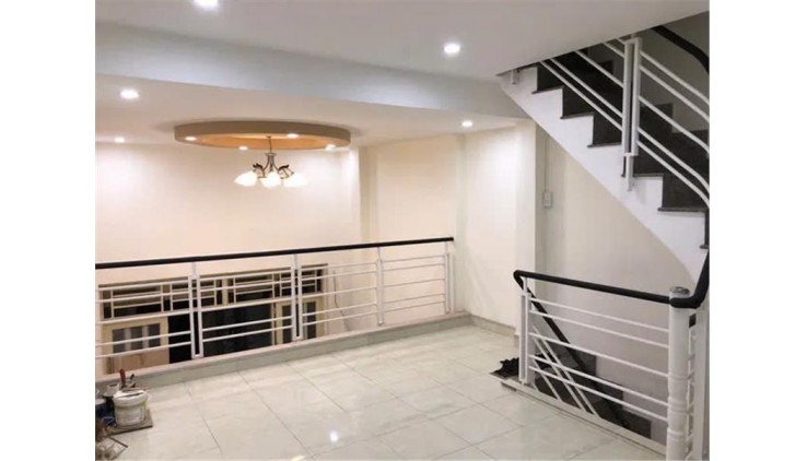 Nhà Nguyễn Kiệm P3 Gò Vấp,30m2 trệt lửng lầu cứng cáp, cách Mt 20m, nhỉnh 3 tỷ