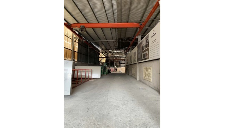 Bán nhà Xưởng 1954m2, full thổ, mặt tiền Quốc lộ 1A - KCN Vĩnh Lộc, 20x98m, 69.9  tỷ.
