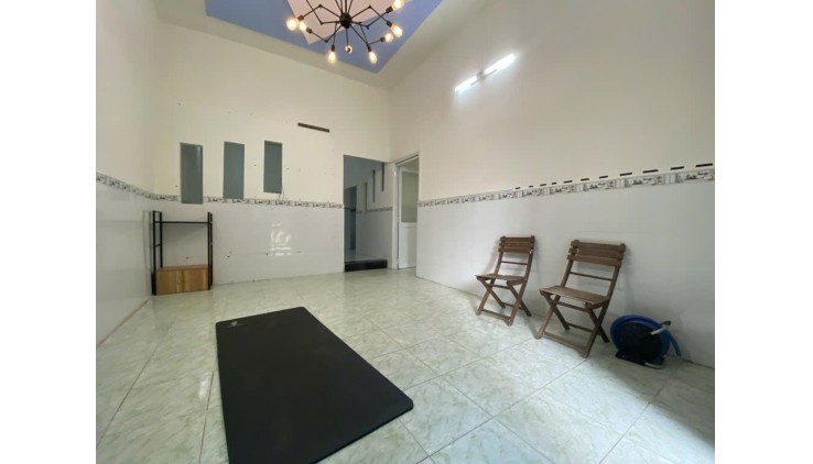 BÁN NHÀ HIẾM BÌNH THỌ, THỦ ĐỨC - 88M2(NGANG 7M) CHỈ 6,9 TỶ - 10m ra Hẻm Xe Hơi - Nhà giá tốt - Sát bên Khu biệt thự