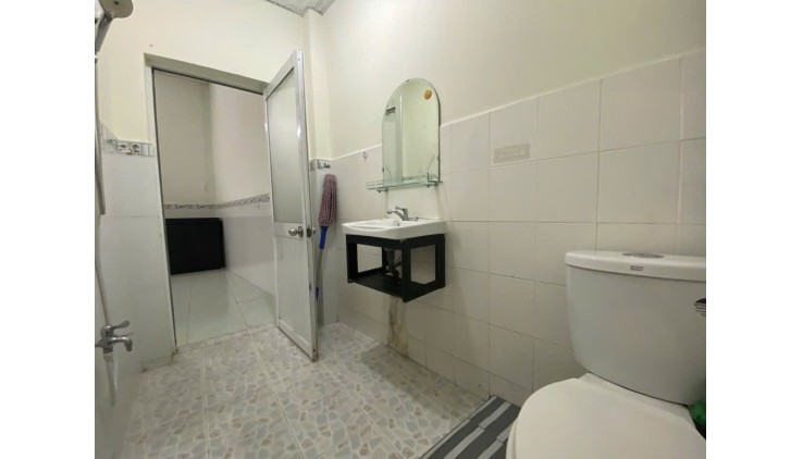 BÁN NHÀ HIẾM BÌNH THỌ, THỦ ĐỨC - 88M2(NGANG 7M) CHỈ 6,9 TỶ - 10m ra Hẻm Xe Hơi - Nhà giá tốt - Sát bên Khu biệt thự