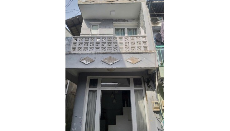 Cần Bán Nhanh Nhà 2 mặt tiền vị trí đẹp- giá tốt tại quận 12, TPHCM