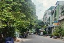 Nhà Mặt Tiền Bình Phú, Phường 10, Quận 6. DT 76m2 x 2 tầng. Giá 8.9 tỷ TL.