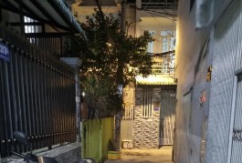 Nhà Mới Đẹp Hẻm Thông Kinh Dương Vương,An Lạc,Bình Tân. DT 57m2 x 3 tầng 
Giá 5  tỷ TL.