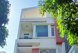 CHO THUÊ NHÀ NGUYÊN CĂN MẶT TIỀN ĐƯỜNG SỐ 79, TÂN QUY, Q7