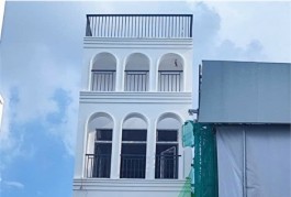 Bán Nhà Phan Huy Ích, Ngay Emart 2. Nhà mới tặng Nội thất.