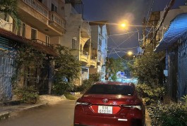 GẤP BÁN nhà ngang 5.5m HXH Phan Huy Ích 3 lầu mái Thái 110m2 gần Emart chỉ 8.6 tỷ.