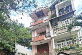 BÁN NHÀ CHÍNH CHỦ FULL TIỆN ÍCH - GIÁ TỐT - VỊ Trí Đẹp Tại : Phường 5 -