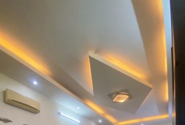 *Chỉ 1 Căn Ra MT Dương Tử Giang Q5-Nhà Mới Đẹp 3Tầng Ngang hiếm4.4X15, Giá 6.85Tỷ