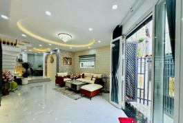 Giáp PhúNhuận, Nhà NguyễnVănCông P3 GòVấp (4,5x15)5tầng 7tỷ, FullNTCC