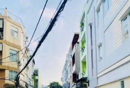 TÌM ĐÂU CĂN THỨ 2 - HXH TRÁNH - GẦN NGAY AEON - 51M - 4 TẦNG GIÁ NHỈNH 5 TỶ