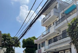 Nhà Hẻm Thông 7M - 4Tầng  - Sát Mặt Tiền - Khu Vip Hiệp Thành Cty Chỉ 4,95 Tỷ.