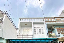 Nhà 2 Tầng - Hẻm Nhựa Xe Hơi 5M Thông  - Gần Bệnh Viện Quận 12. 75M2.