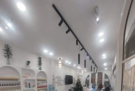 Mặt Tiền Phạm Văn Hai Phường 2 Tân Bình.