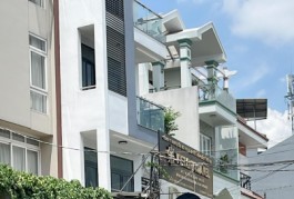 Bán nhà HXH LêTrọngTấn 5x14m2  hẻm 8m, cách AEON chỉ 4 phút- chỉ: 5tỷxx