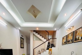 Nhà Đẹp 2 tầng Hiệp Bình Chánh, 64m² Giá 5.9 Tỷ TL - Khu Dân Cư Sầm Uất