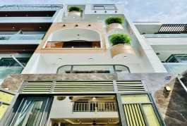 ⭐️Bán Nhà 2MT Lạc Long Quân Quận 11 - 92m2 - 4 Tầng - HĐT Cao - Chỉ 21.5 Tỷ