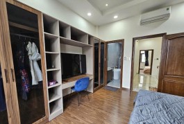 ***Bán nhà đường Hoàng Sa, phường 5 Tân Bình (6*18), oto đậu sát nhà