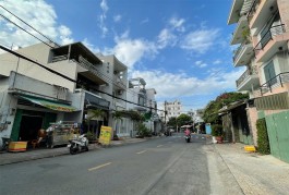 Bán nhà mặt tiền Lê Liễu, Tân Quý, Tân Phú. 4x13m, 4.5 tỷ (86tr/m²), 3 tầng, 3PN.