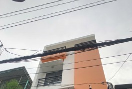 **Bán nhà phường 6 Tân Bình** hxh đường Đất Thánh; 6x8; 5 tầng, mới đẹp
