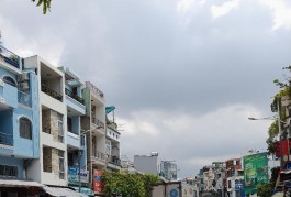 Mặt tiền hẻm 288 Dương Bá Trạc 3.2x40 nở hậu 5.3 chỉ 13 tỷ