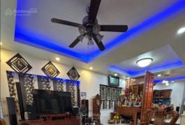 Nhà QL 13 đẹp ở luôn, KCBT, 80m2, HXH, cạnh KĐT Vạn Phúc , 5tỷ4