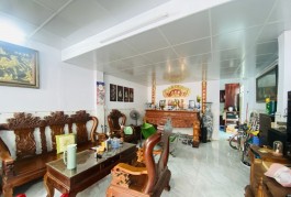 Ngân hàng định giá 6ty4 chào bán 5ty7 nhà mặt tiền KD Đ số 8 sát vách Aeon Tân Phú 120m2,2Tầng Nhỉnh 5tỷ