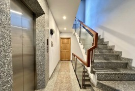 Bán nhà HXH 5m Điện Biên Phủ - ngay Phan Văn Hân, 5.4x18.5m, 6 Tầng, 6 PN, 16.95 tỷ.
