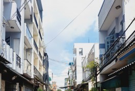 Siêu Phẩm đẳng cấp 5 sao Đ9 gần Aeon Tân Phú nhựa 7m thông 72m2,5Tầng thang máy Nhỉnh 7tỷ
