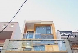Nhà mới đón tết Đ8 sát mặt tiền Lê Văn Quới hẻm 5m thông 42m2,4Tầng Nhỉnh 4tỷ