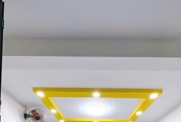 Hẻm  thông rộng  Q4 
Ngang 3.8 Nở 4.2 Dài 5.5 m 
CÓ 2 TỶ X