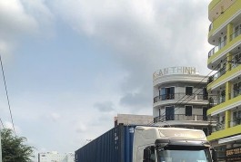 Bán nhà mặt tiền 4.5*28 Huỳnh Tấn phát 3 tầng 4pn phường Tân Phú Quận 7 giá chỉ 24 tỷ 



Bán nhà mặt tiền 4.5*28 Huỳnh Tấn phát 3 tầng 4pn Tân