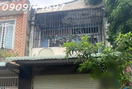 Nhà 2 tầng 1 sẹc đường HIỆP THÀNH 43, phường Hiệp Thành, Q12, dt 60m2 (4,1mx15m) Đường 12m thông Giá 4,9Tỷ