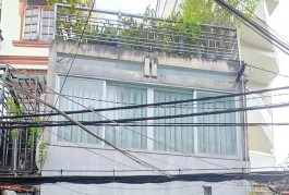 CHÍNH CHỦ CẦN BÁN NHANH NHÀ MẶT TIỀN vị trí tại 3A Trần Cao Vân, phường 11, Phú Nhuận, HCM