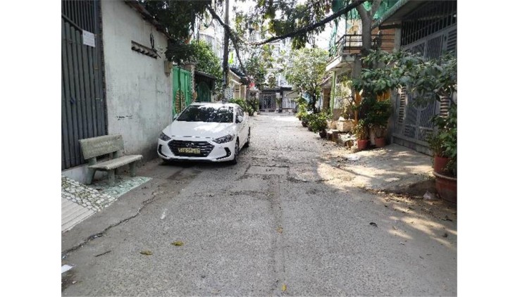 Bán Nhà HXH Thông Kinh Dương Vương, BTĐ B. Quận Bình Tân. DT 70m2 x 3 tầng .Giá 6 tỷ TL.