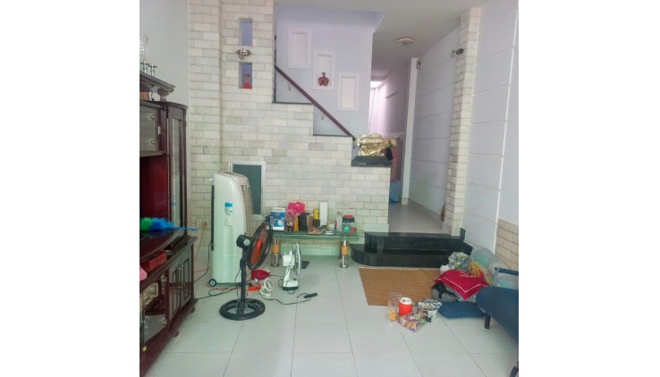 Bán nhà HXH Dương Bá Trạc P.1 Q.8 - 68 m2 - 2 tầng - Giá 6 Tỷ