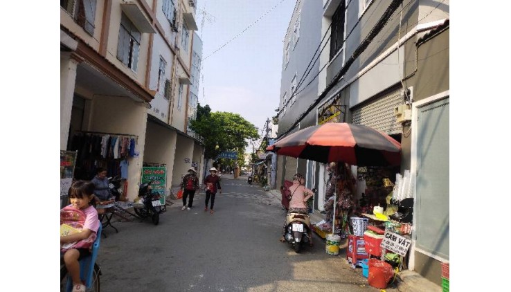Bán Nhà HXH Thông Kinh Dương Vương, BTĐ B. Quận Bình Tân. DT 70m2 x 3 tầng .Giá 6 tỷ TL.