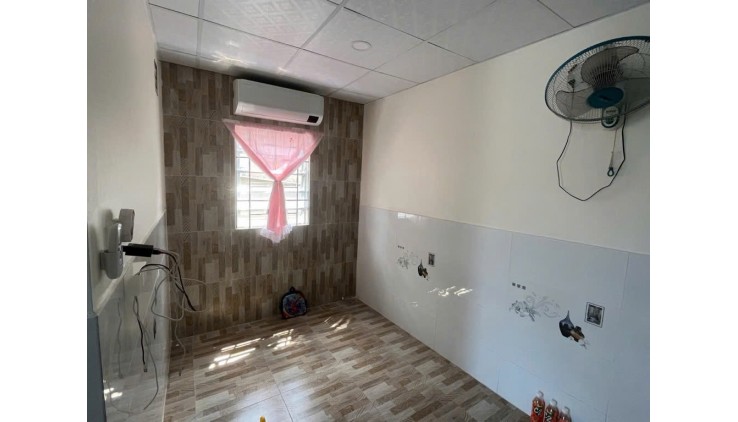 Bán Nhà 2 Tầng, Tây Lân, Bình Hưng Hòa A, Bình Tân, 70m2, 4.5x16m, Giá: 3.5 Tỷ