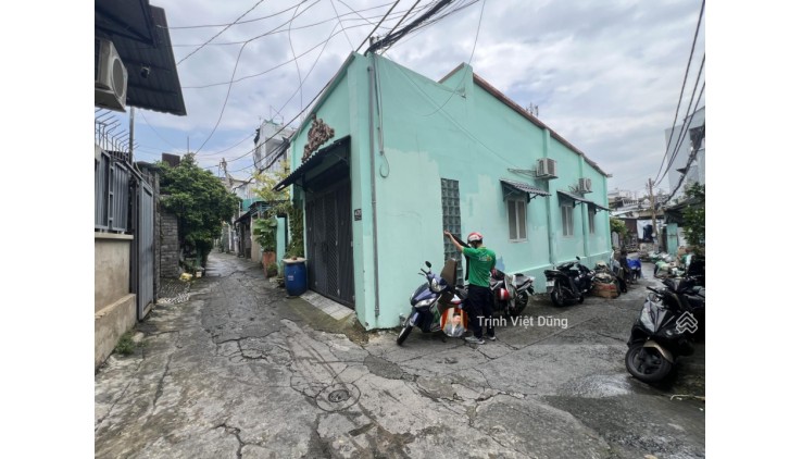 Cực hiếm Nhà QL 13, 44tr/m2, HXH, Trước UBND Hiệp Bình Phước, 112m2- Dòng tiền 15tr/tháng, Chỉ 5 tỷ