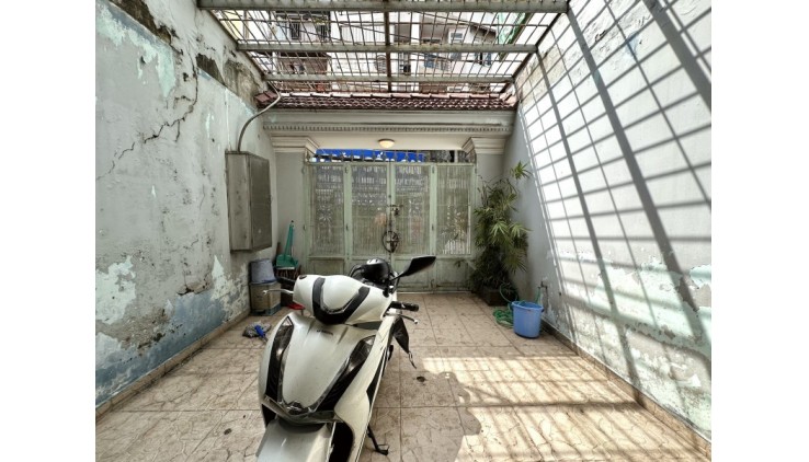 Bán gấp mặt tiền NGUYỄN THƯỢNG HIỀN - B THẠNH -  nở hậu 10m dài 17m