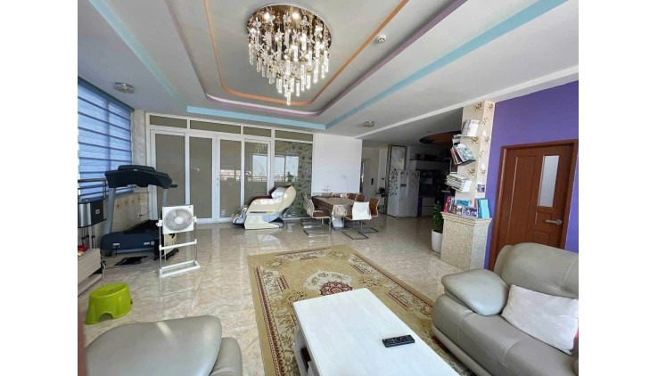 NGỘP gấp bán TÒA NHÀ 8 lầu HXT Phan Huy Ích ngang 12m 264m2 TN 150tr sát Emart 24 tỷ.