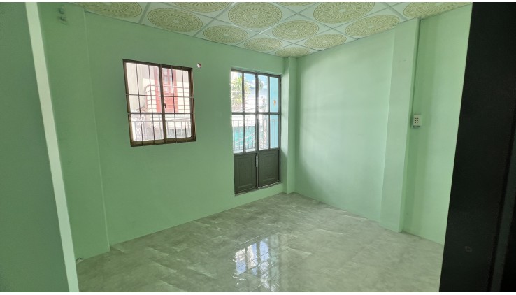 BÁN NHÀ ĐƯỜNG SỐ TÂN QUY QUẬN 7. HẺM XE BA GÁC. DT: 3,3 X 8M, 1 LẦU