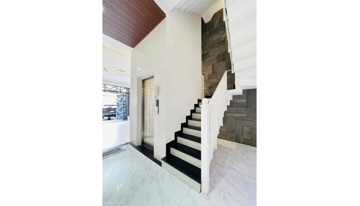 BÁN NHÀ MẶT PHỐ TAM CHÂU, THỦ ĐỨC - 4.4 TỶ - 52M2 - 3 TẦNG - 4PN - VỊ TRÍ VÀNG
