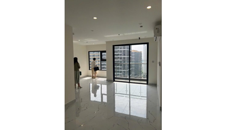Bán căn hộ 71m2 căn góc cực đẹp Vinhomes Grand Park 5,2tỷ