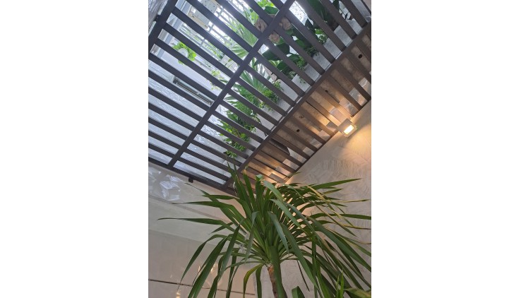 Bán nhà đường Lê Văn Sỹ, 70m2, 2 mặt hẻm thoáng, 6.8 tỷ