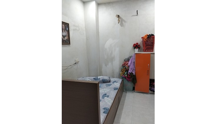 Bán nhà Dương Bá Trạc, Quận 8, 36m2, 4 tầng, chỉ 4.95 tỷ
